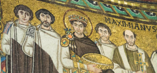 Mosaico di Giustiniano con la corte